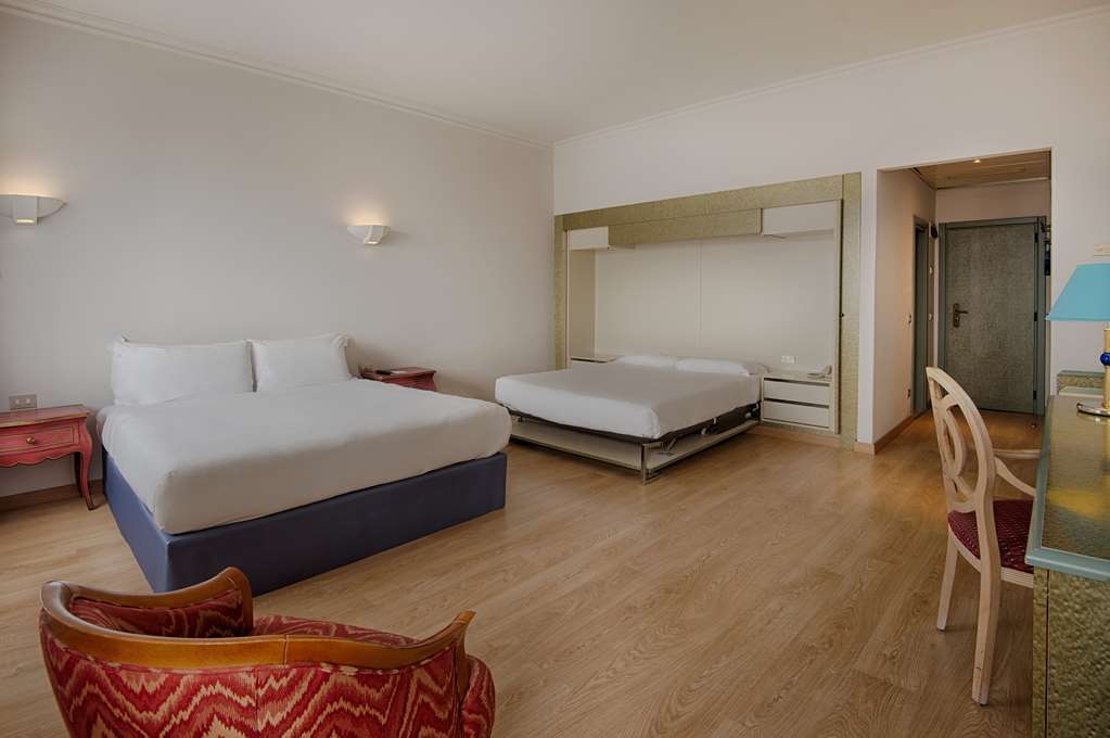 Nh Ancona Hotel Bilik gambar